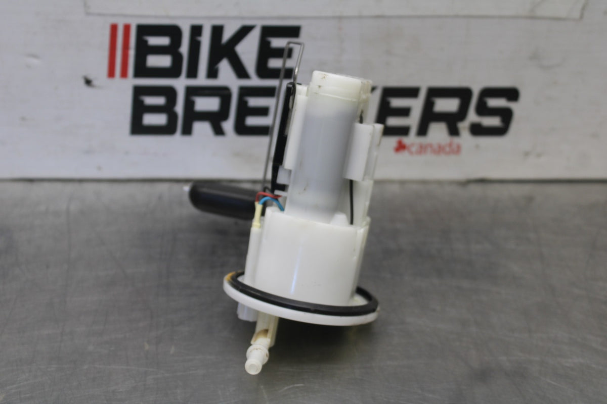 22-25 YAMAHA YZF R7 FUEL PUMP GAS PETROL SENDER UNIT BB940