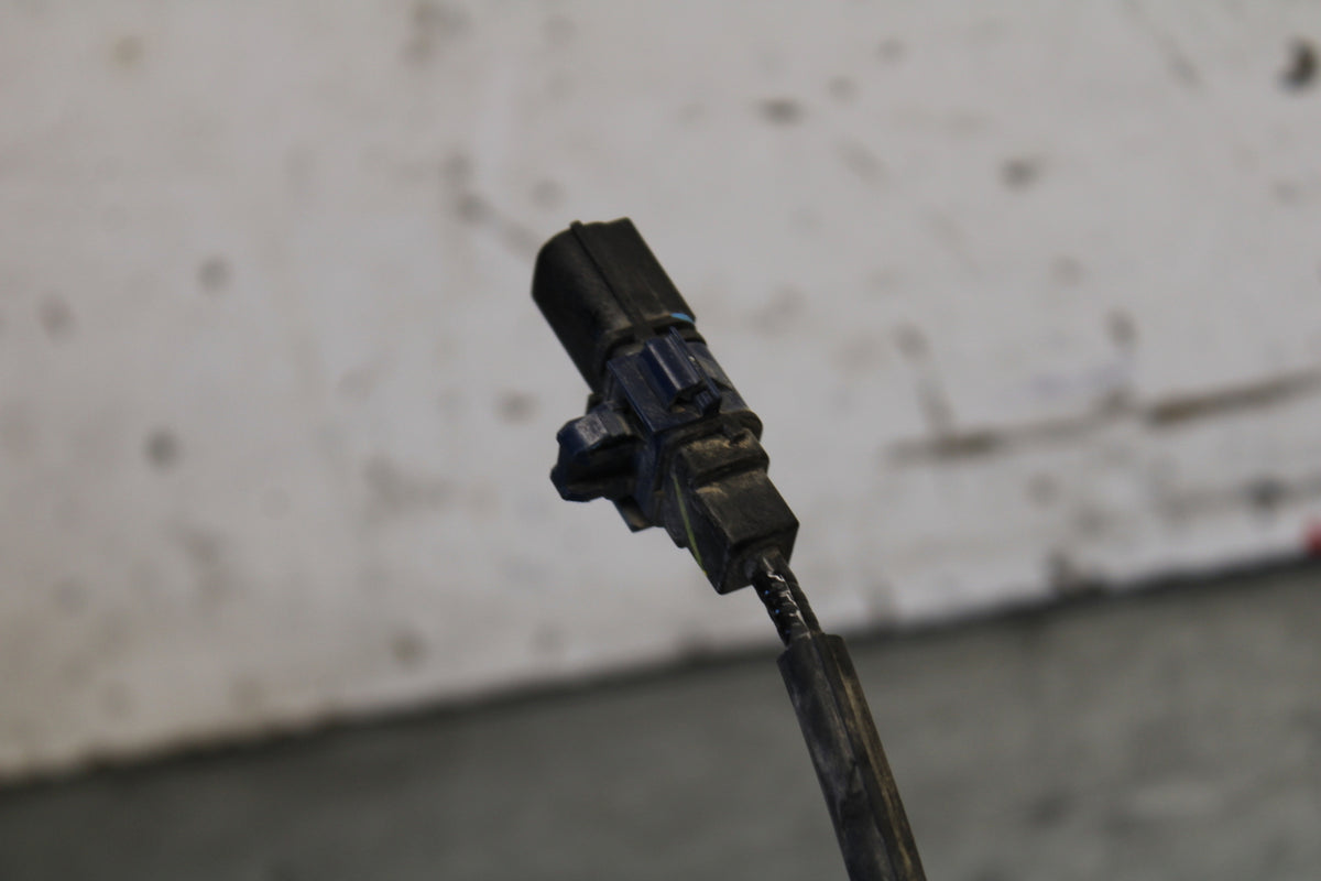 19-22 KAWASAKI Z400 FRONT ABS BRAKE SENSOR BB708