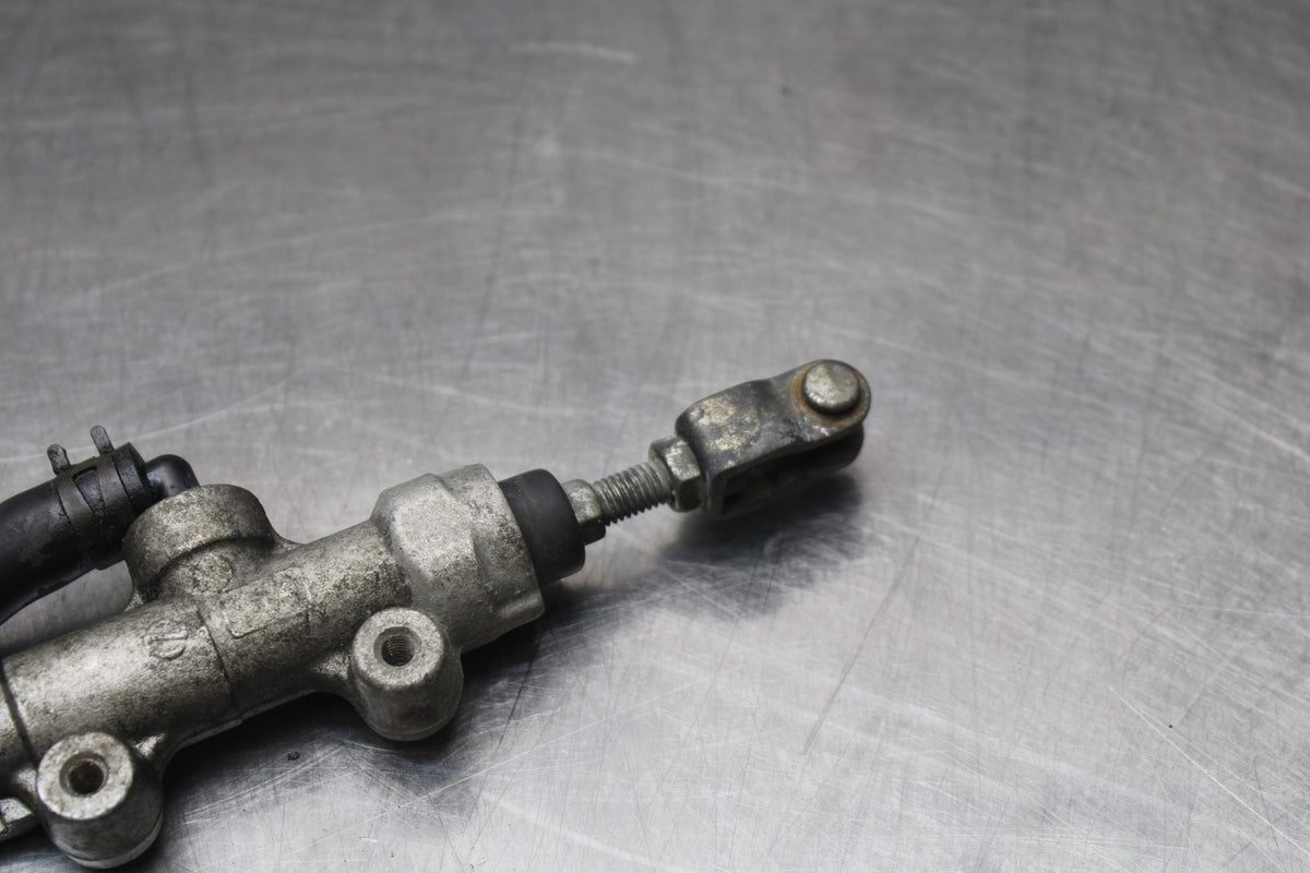 06-07 SUZUKI GSXR750 REAR BACK BRAKE MASTER CYLINDER W RESERVOIR BB811