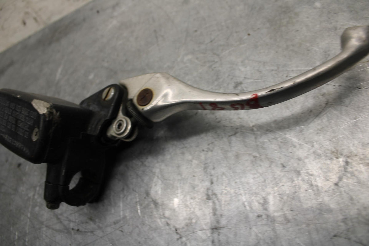 1992 Honda CBR600F2 FRONT BRAKE MASTER CYLINDER w/ LEVER BB40
