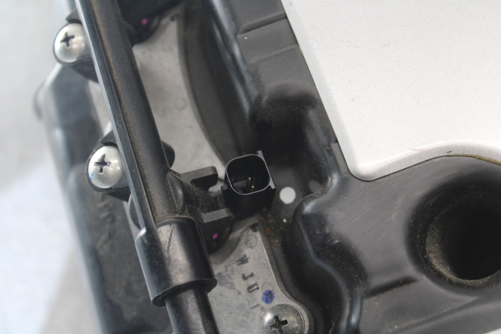 09-12 KAWASAKI NINJA ZX6R AIRBOX AIR INTAKE FILTER BOX 11010-0198 BB698