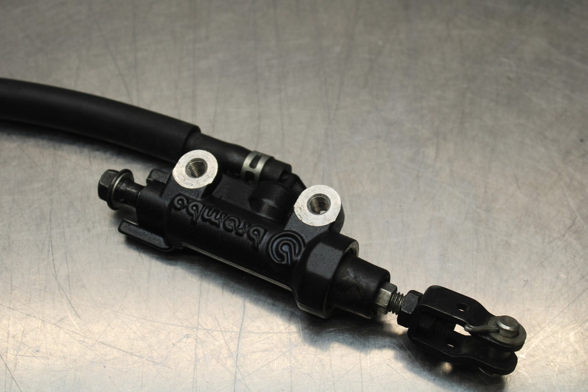 22-25 YAMAHA YZF R7 REAR BACK BRAKE MASTER CYLINDER W RESERVOIR BB769