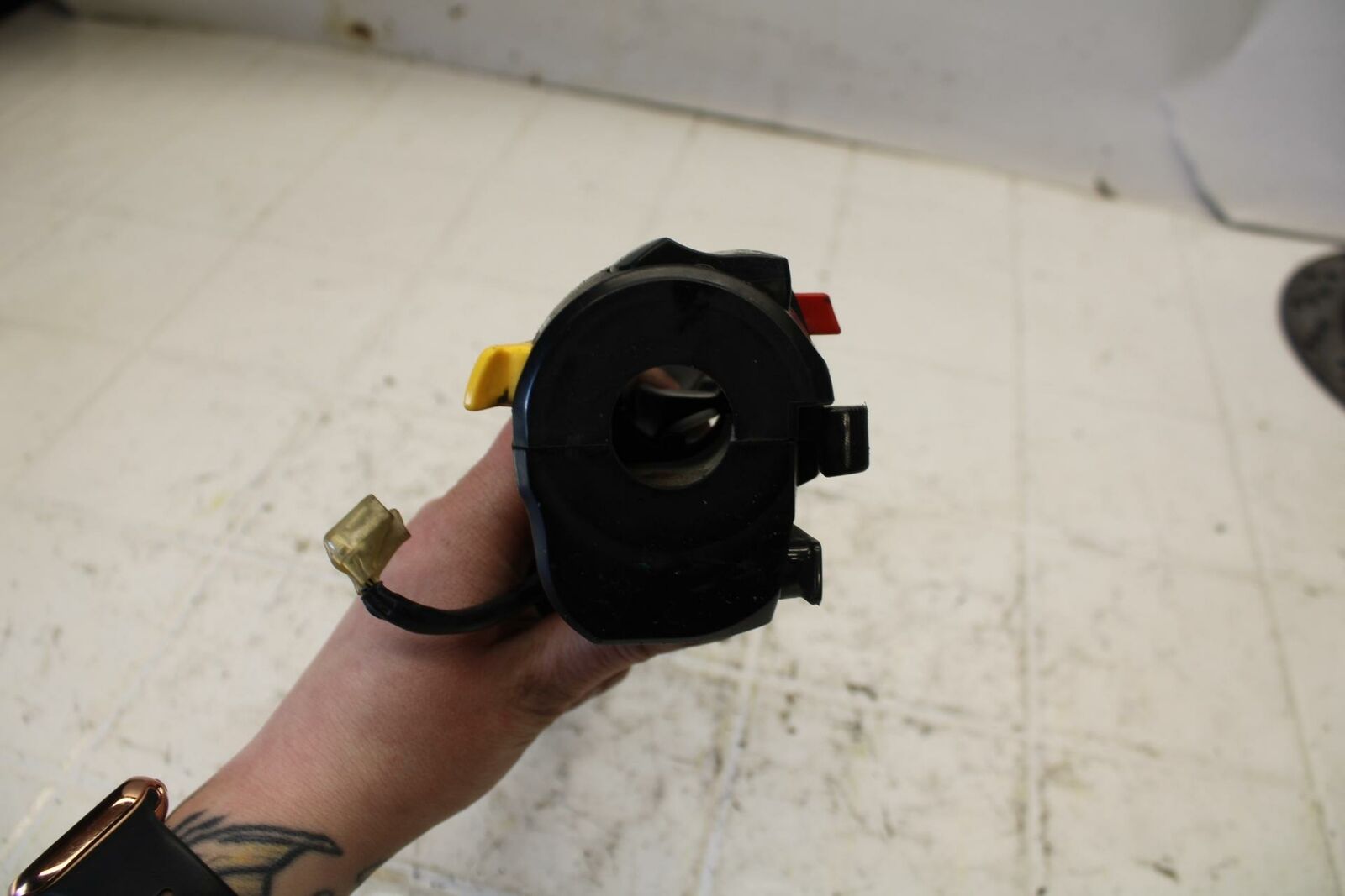 06-07 SUZUKI BANDIT 1200S ABS LEFT CLIP ON HANDLE HORN SIGNALS SWITCH BB21