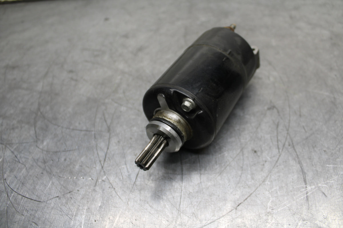 19-22 KAWASAKI Z400 ENGINE STARTING STARTER MOTOR -DC 12V BB738