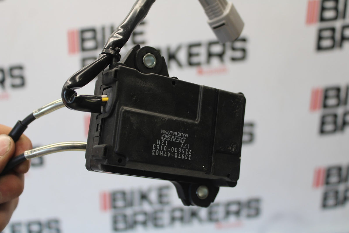 11-26 SUZUKI GSXR750 NEW TAKE OFF EXHAUST VALVE SERVO MOTOR BB882