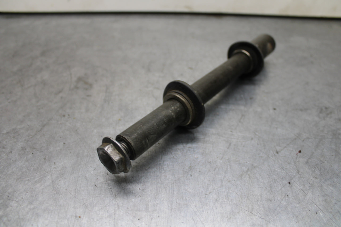 13-18 KAWASAKI NINJA ZX6R FRONT WHEEL RIM AXLE PIVOT BOLT BB118