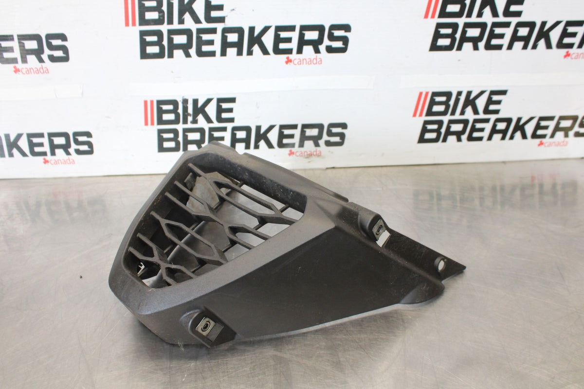 20-23 APRILIA RS660 FRONT LOWER INNER EXHAUST V FAIRING COWL GUARD BB889