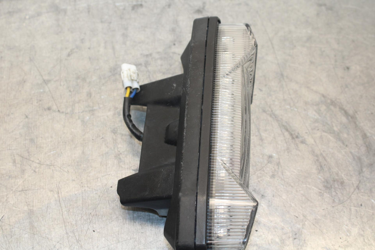 2014 Yamaha FZ09 REAR TAIL TAILLIGHT BACK BRAKE LIGHT 1RC-84700-00-00 BB81