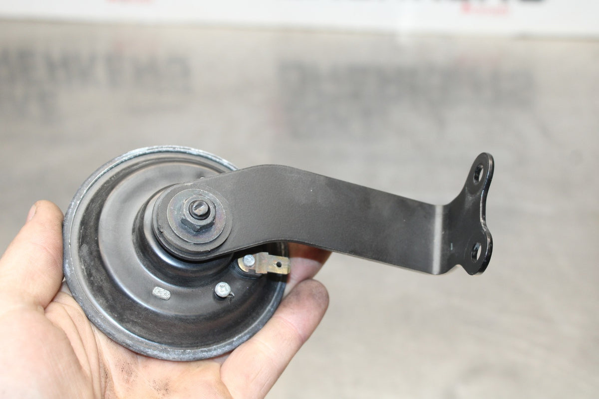11-25 SUZUKI GSXR 600  HORN SIGNAL BB830