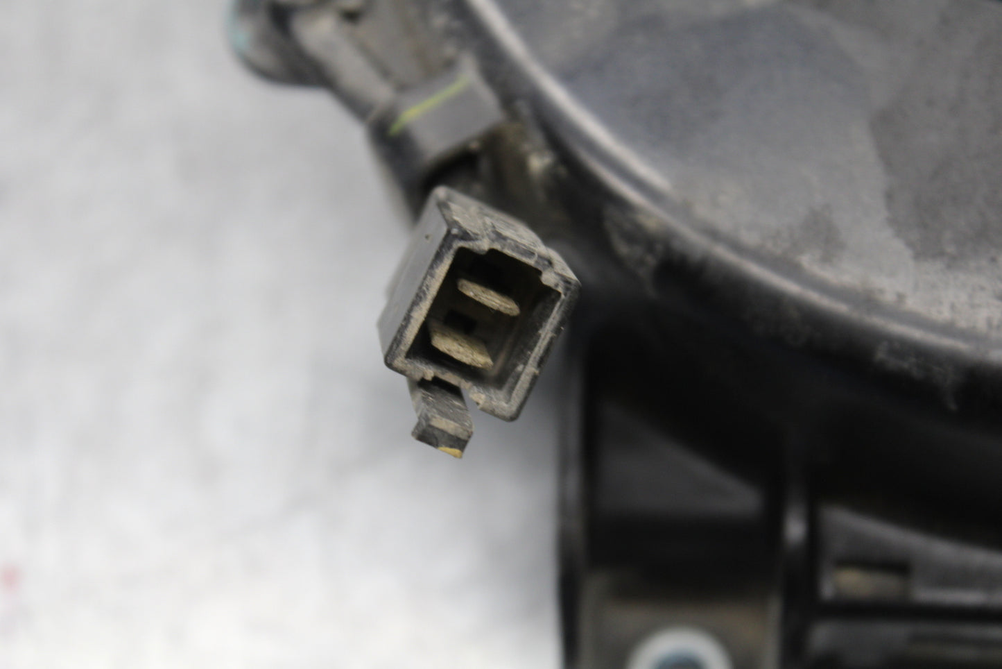 19-22 KAWASAKI Z400 ENGINE RADIATOR COOLING FAN BB708