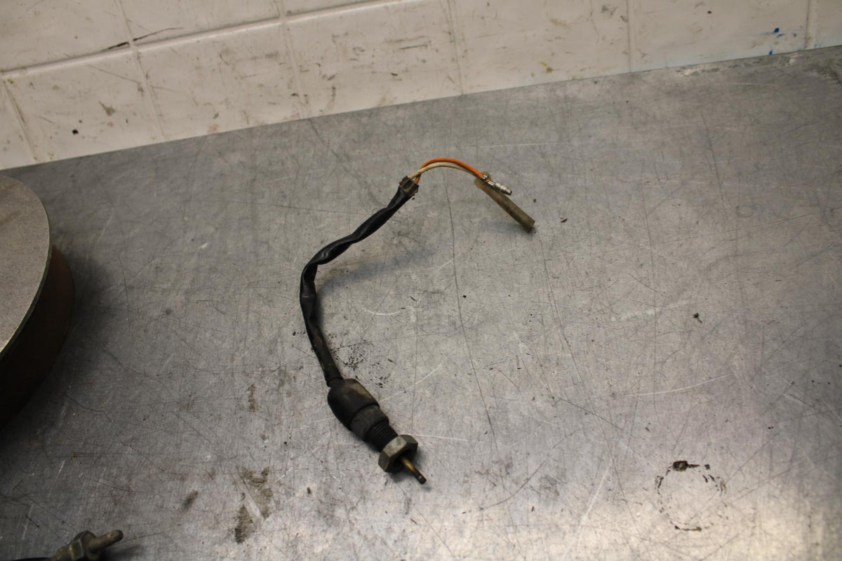 75 SUZUKI GT 550 REAR BRAKE HUB BB72