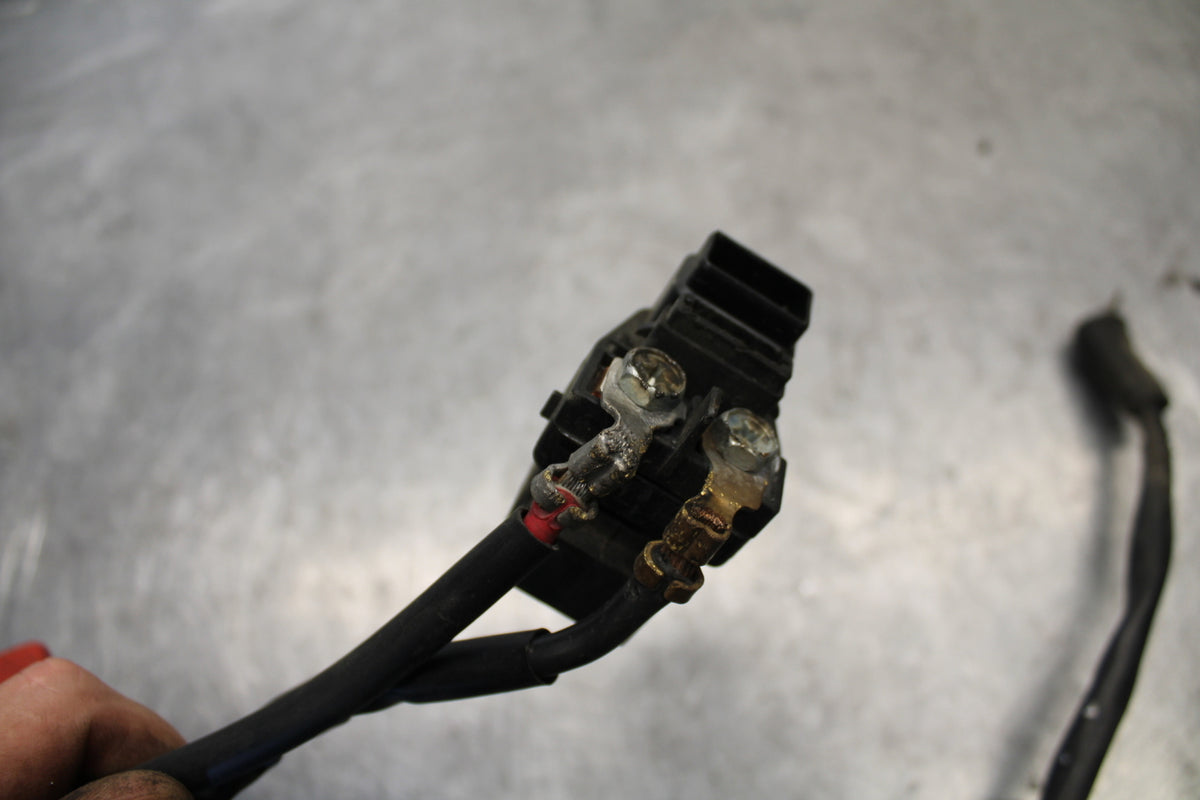 04-05 SUZUKI GSXR600 ENGINE STARTER RELAY STARTING SWITCH 31800-35F00  BB658