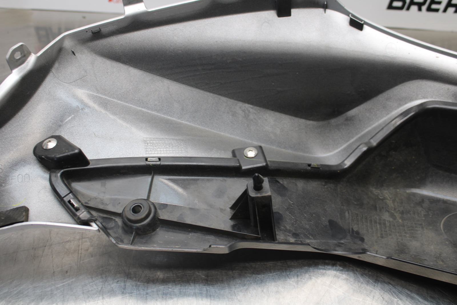 14-17 YAMAHA FZ07 LEFT LOWER MID UPPER SIDE FAIRING COWL BB162