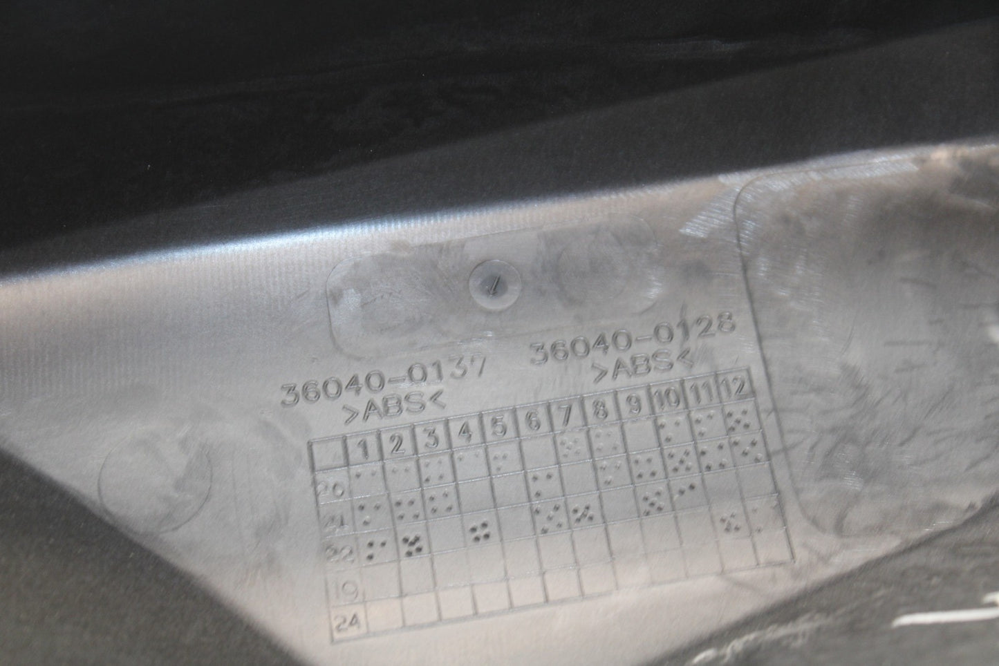 23-24 KAWASAKI NINJA ZX14R NEW!! RIGHT REAR BACK TAIL FAIRING COWL & LIGHT BB764