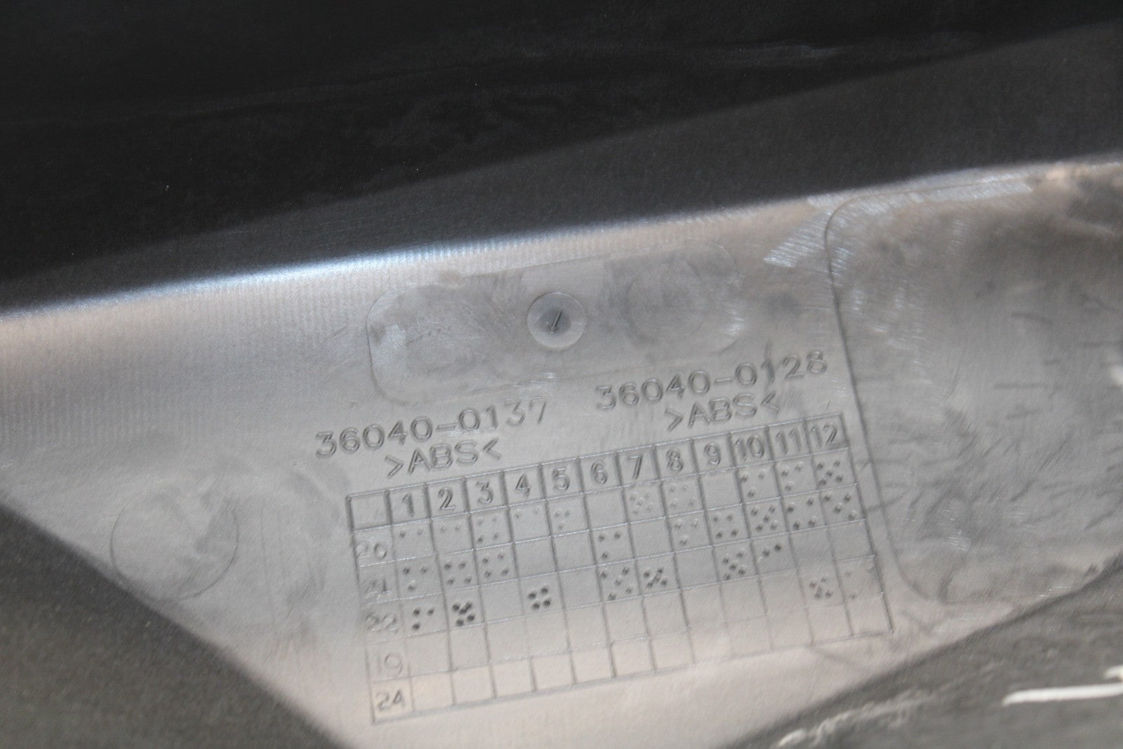 23-24 KAWASAKI NINJA ZX14R NEW!! RIGHT REAR BACK TAIL FAIRING COWL & LIGHT BB764