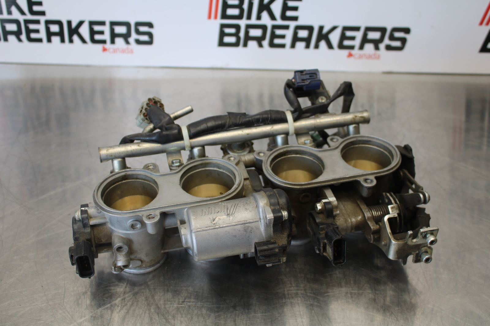07-08 YAMAHA YZF R1 MAIN FUEL INJECTORS / THROTTLE BODIES BB160