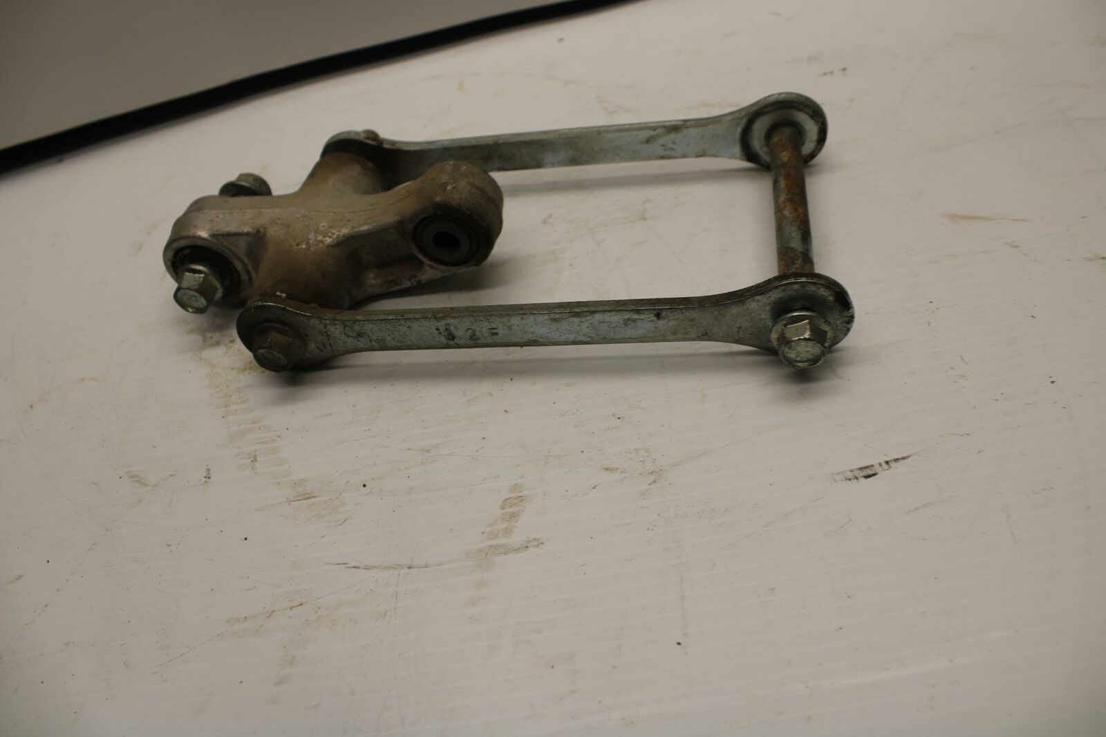13-16 SUZUKI BANDIT 1250S ABS REAR DOGBONE SHOCK LINKAGE LINK BB238
