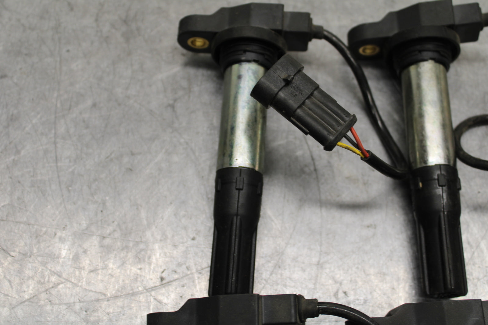 10-11 APRILIA RSV4 R IGNITION COILS COIL SPARK PLUG CAPS BB120