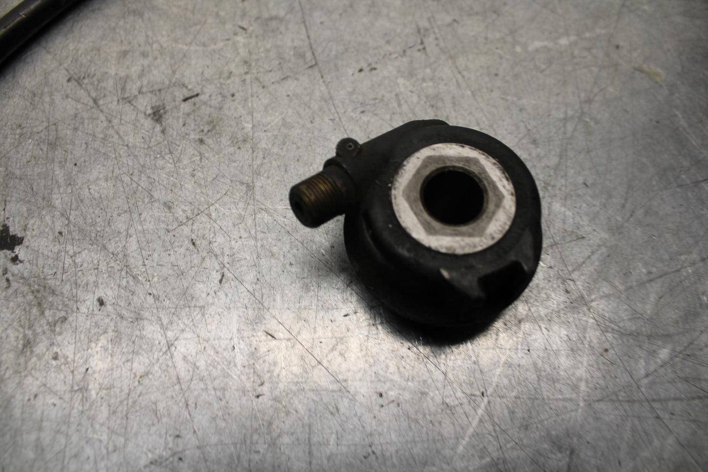 89-90 YAMAHA FZR600 SPEED DRIVE GEAR HUB with CABLE BB76