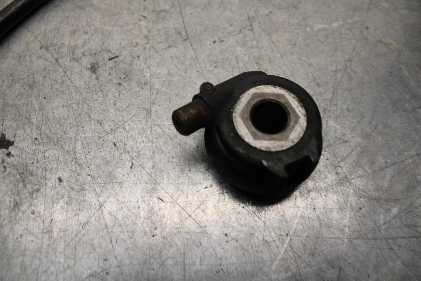 89-90 YAMAHA FZR600 SPEED DRIVE GEAR HUB with CABLE BB76