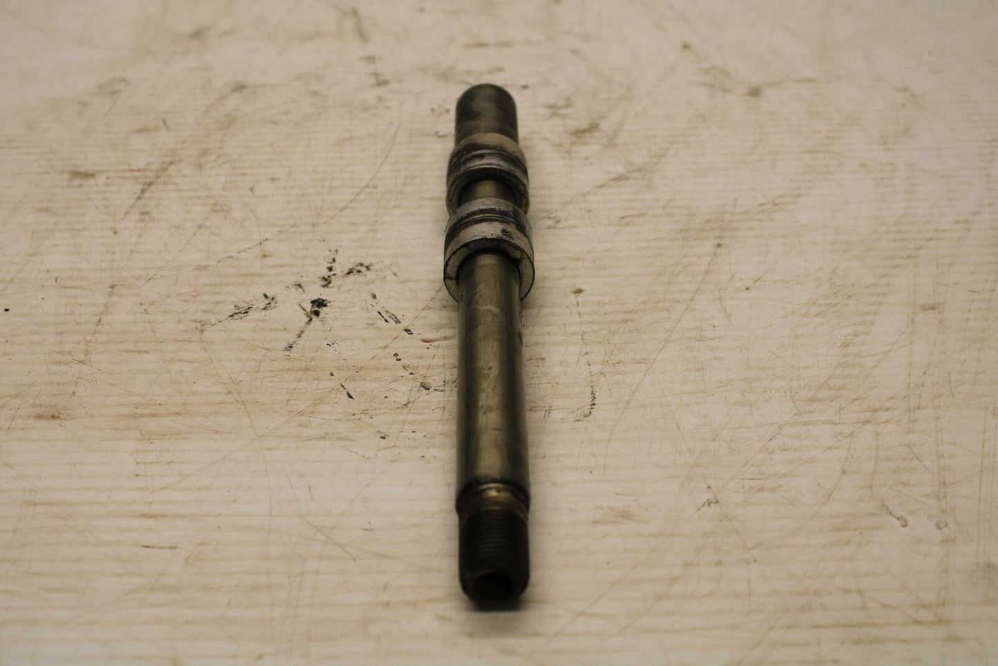 07-16 TRIUMPH STREET TRIPLE FRONT WHEEL RIM AXLE PIVOT BOLT BB356
