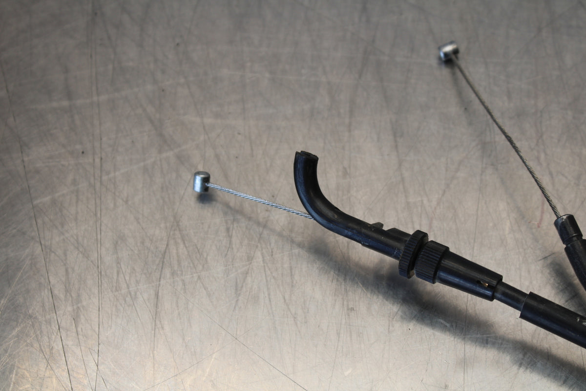 03-06 KAWASAKI Z1000 THROTTLE CABLES LINES BB164