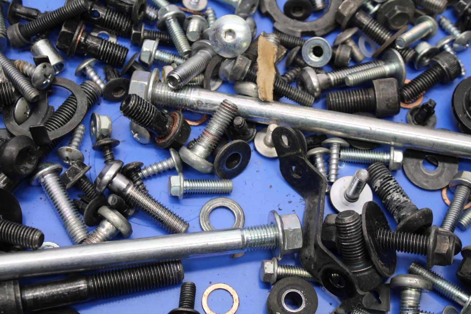 19-21 YAMAHA YZF R3 MISCELLANEOUS BOLTS SCREWS HARDWARE BB588