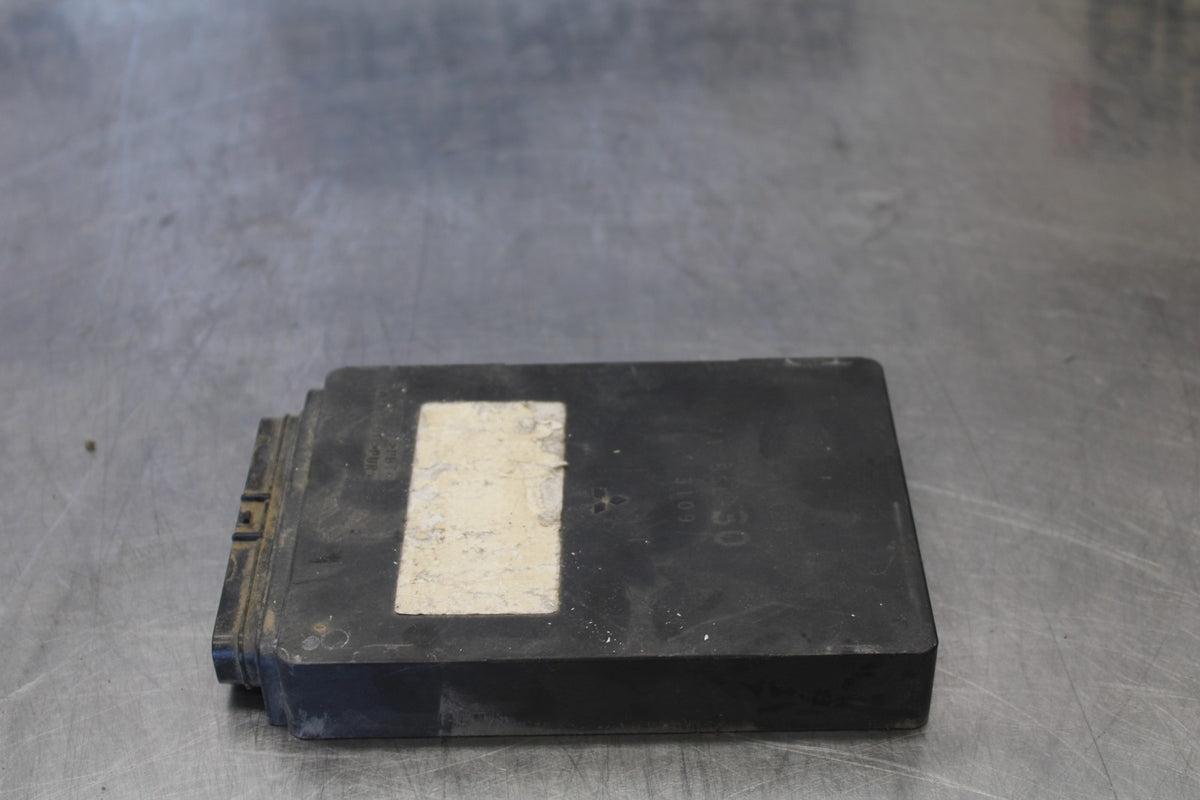 03-04 YAMAHA YZF R6 ECU COMPUTER CONTROLLER UNIT BLACK BOX ECM CDI  BB890