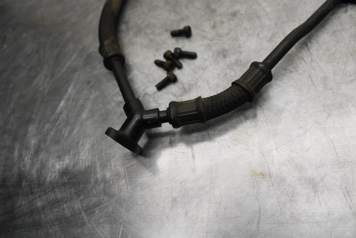 91-92 SUZUKI GSXR750 M  ENGINE MOTOR OIL REAR HOSES BB493