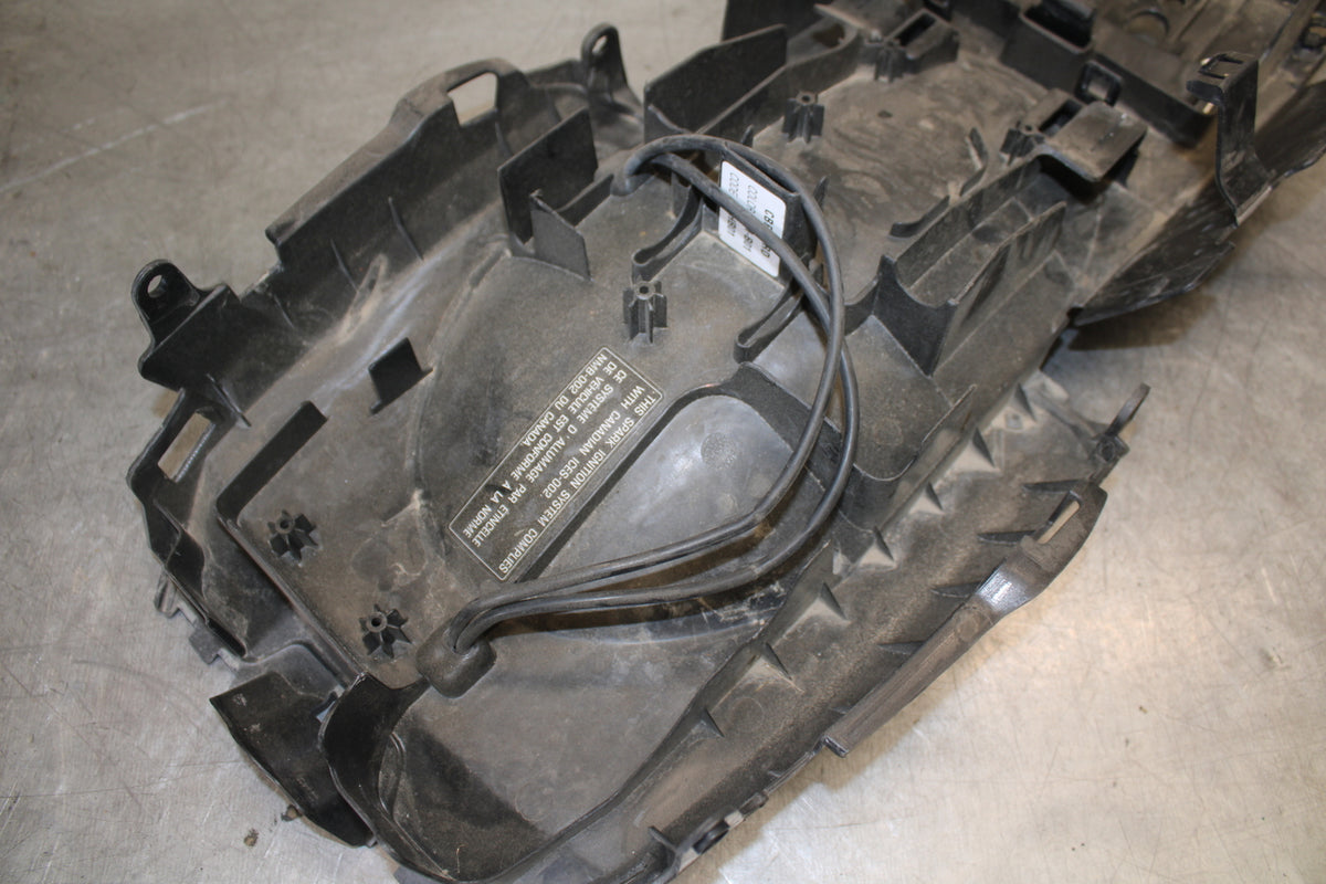 13-15 HONDA CBR500R REAR TAIL UNDERTAIL BATTERY TRAY PLASTIC 80105-MGZ-J00 BB704