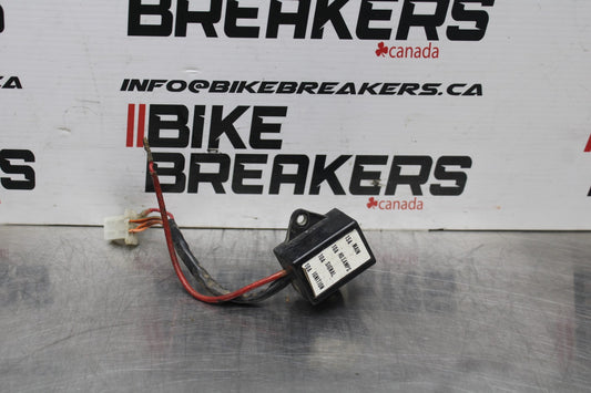 78-79 SUZUKI GS1000 RELAY ASSEMBLY FUSE BOX BB787