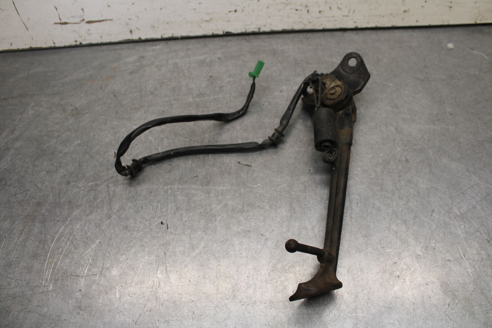 04-12 HONDA ST1300A KICKSTAND SIDE KICK STAND BB669