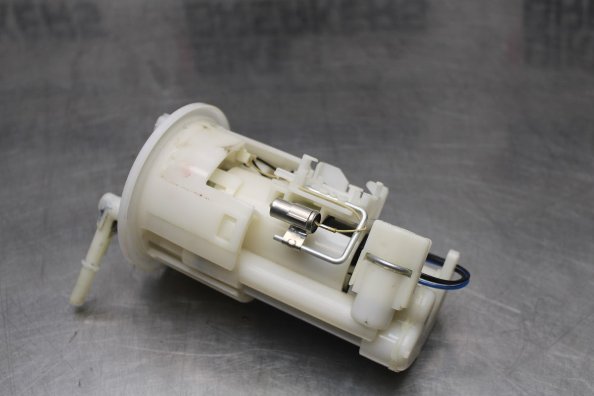 07 YAMAHA YZF R1 FUEL PUMP GAS PETROL SENDER UNIT BB826