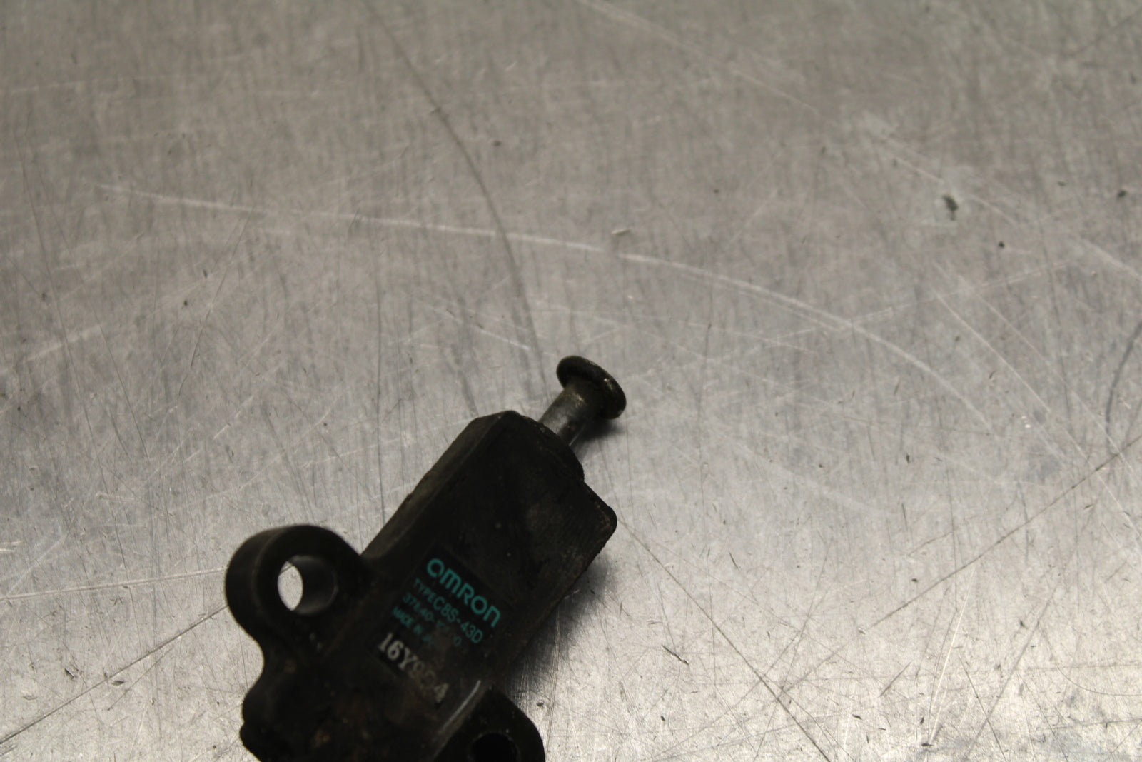 00 SUZUKI INTRUDER 1500 VL1500 KICKSTAND SIDE KICK STAND SENSOR BB761