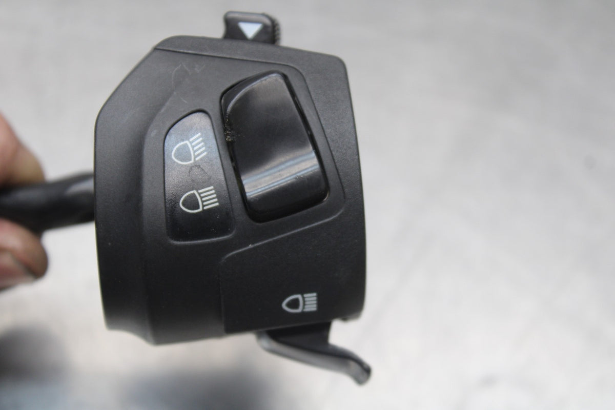 13-16 KTM 390 DUKE LEFT CLIP ON HANDLE HORN SIGNALS SWITCH SWITCHES BB649