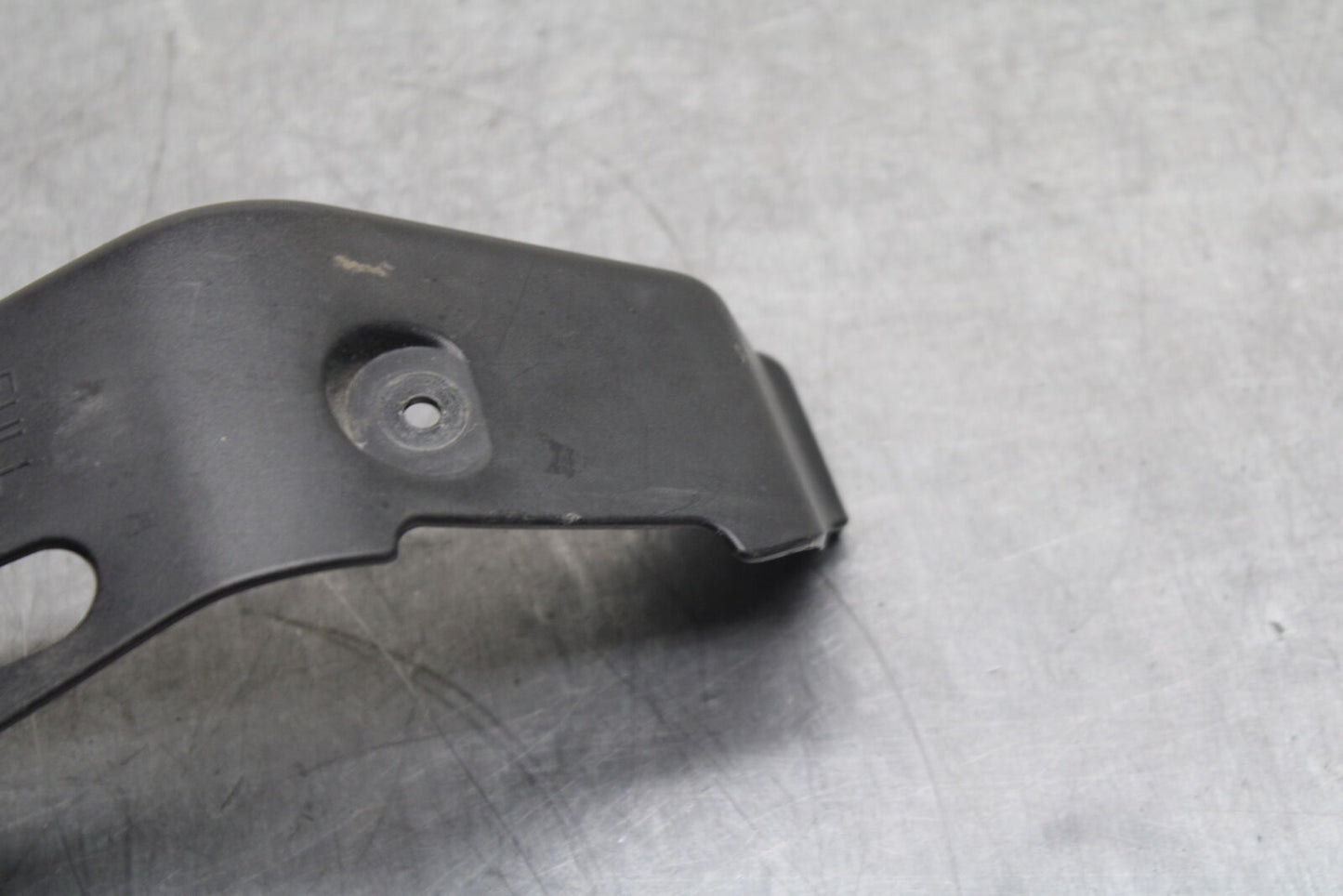 08-09 YAMAHA YZF R6S COOLANT WATER TANK RESERVOIR BOTTLE COVER GUARD BB114