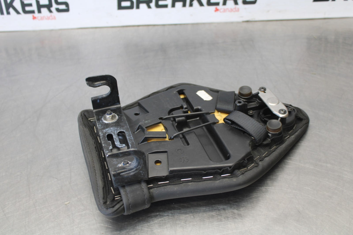 17-20 BMW S1000R REAR BACK PASSENGER TANDEM SEAT PAD SADDLE PILLION BB909