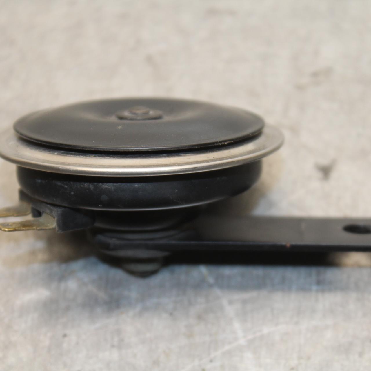 06-07 SUZUKI GSXR750 HORN SIGNAL BB645