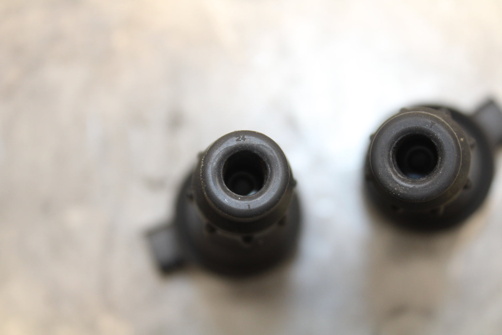 24 KAWASAKI NINJA 500 ABS IGNITION COILS COIL SPARK PLUG CAPS BB730