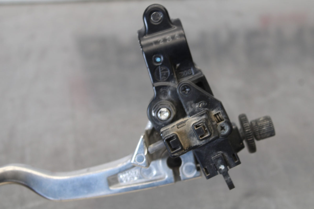 24-25 KAWASAKI NINJA 500 EX500J ABS CLUTCH PERCH MOUNT WITH LEVER BB934