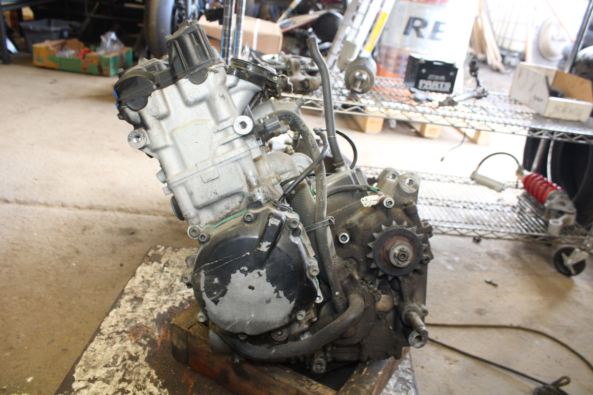 01-03 SUZUKI GSXR600 ENGINE MOTOR  BB145