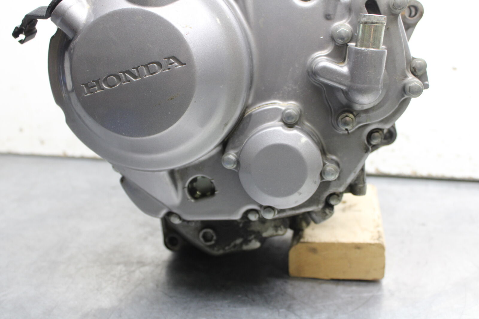 15-16 HONDA CB300F ENGINE MOTOR BB740