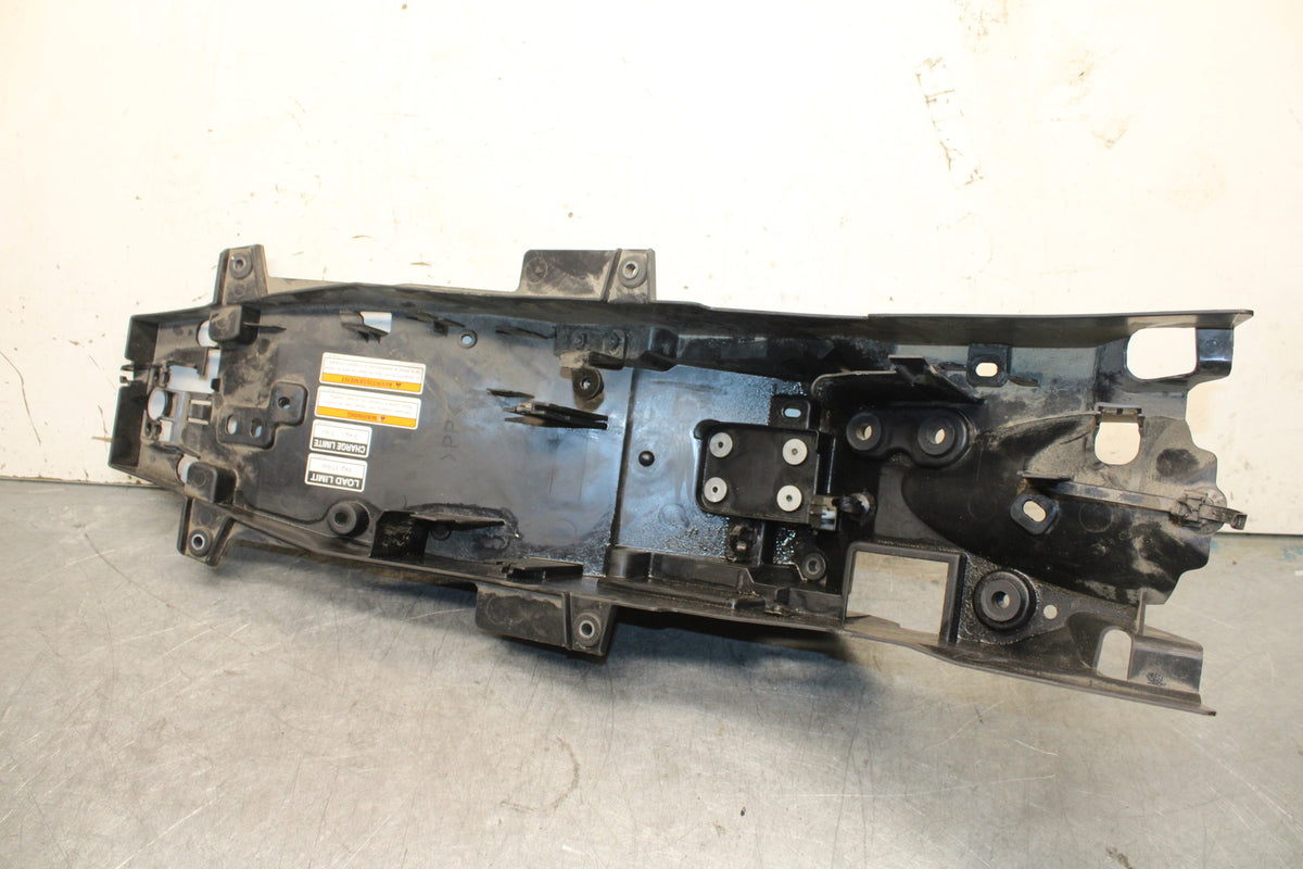 22-24 YAMAHA XSR900 REAR BACK TAIL UNDERTAIL BATTERY TRAY PLASTIC BB683