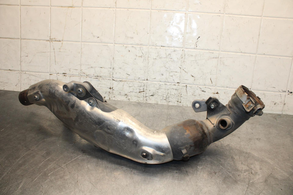 2007 Yamaha YZF R1 EXHAUST MIDPIPE MID MIDDLE PIPE 4C8-14740-00-00 BB575
