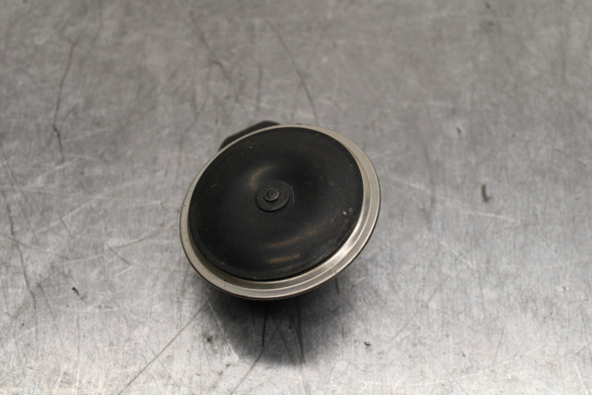 19-22 KAWASAKI Z400 HORN SIGNAL BB738
