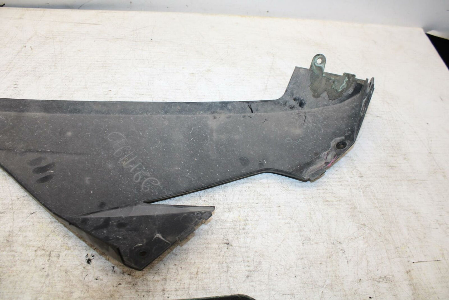 12-13 KAWASAKI EX300 NINJA LOWER BOTTOM BELLY FAIRING COWL BB373