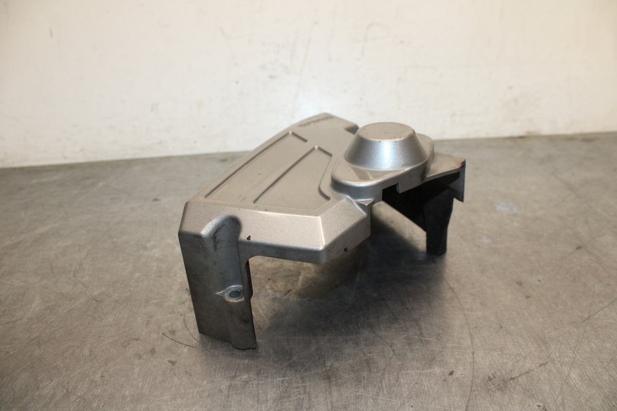 03 SUZUKI SV650S ENGINE SPROCKET COVER BB130