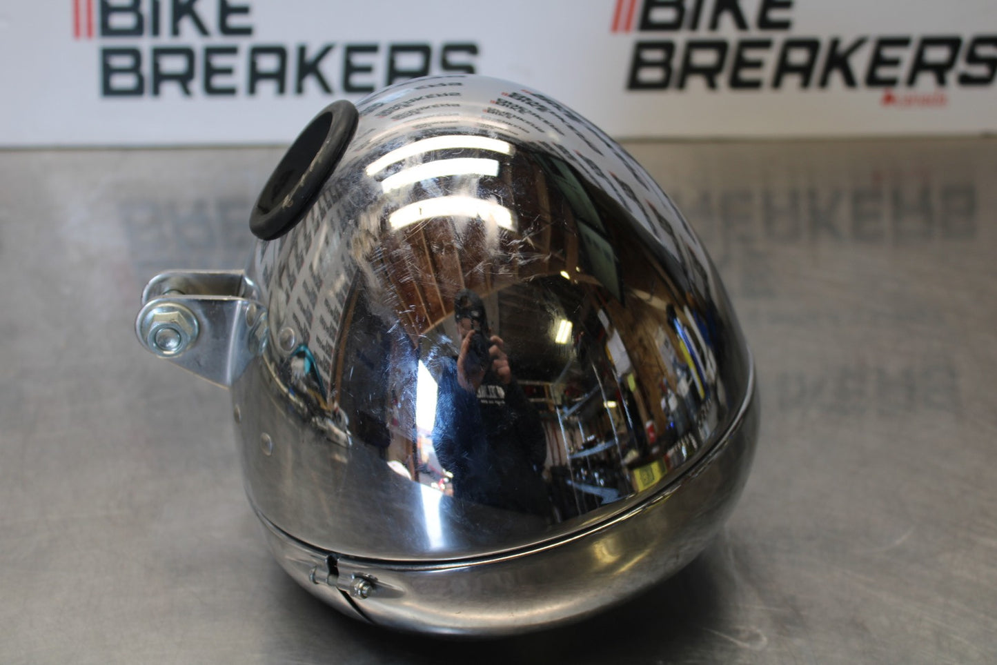 05-06 VICTORY KINGPIN DELUXE SINGLE HEADLIGHT HEAD LAMP LIGHT BB195