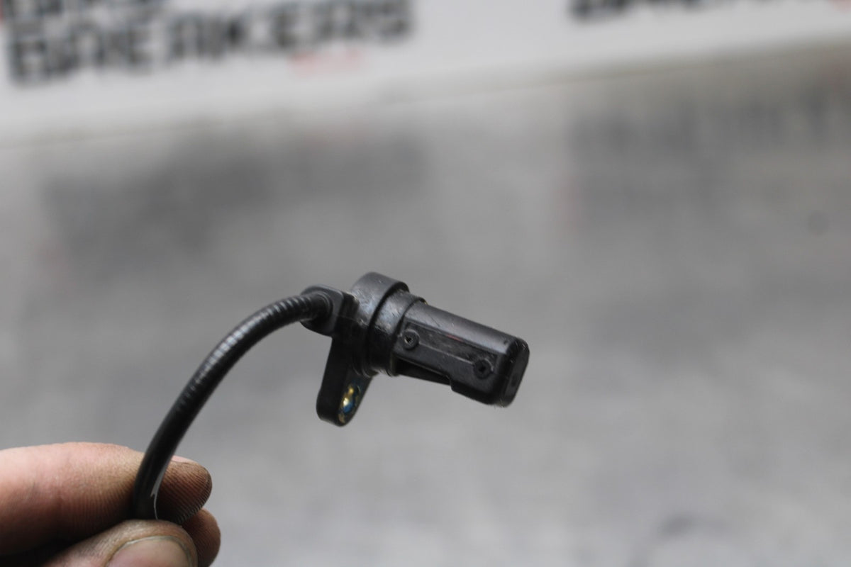 19 MOTO GUZZI V7 III REAR ABS BRAKE SENSOR BB831