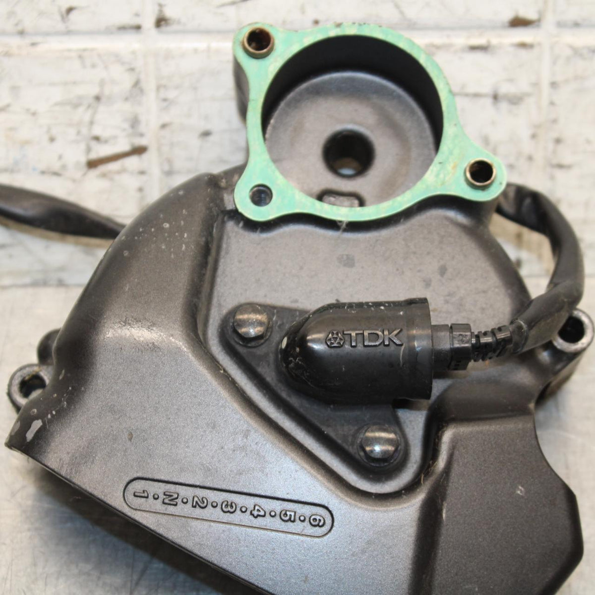 2008 Honda Interceptor 800 VFR800A ABS ENGINE SPROCKET COVER BB566